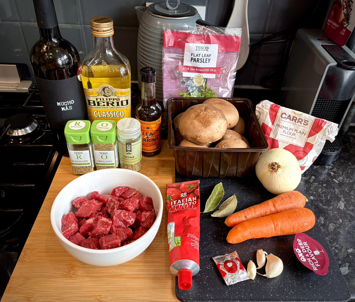 RobDebenham's tweet photo. Today sees a made up beef and mushroom stew/casserole type thing.. https://t.co/82Ag2VWKXl