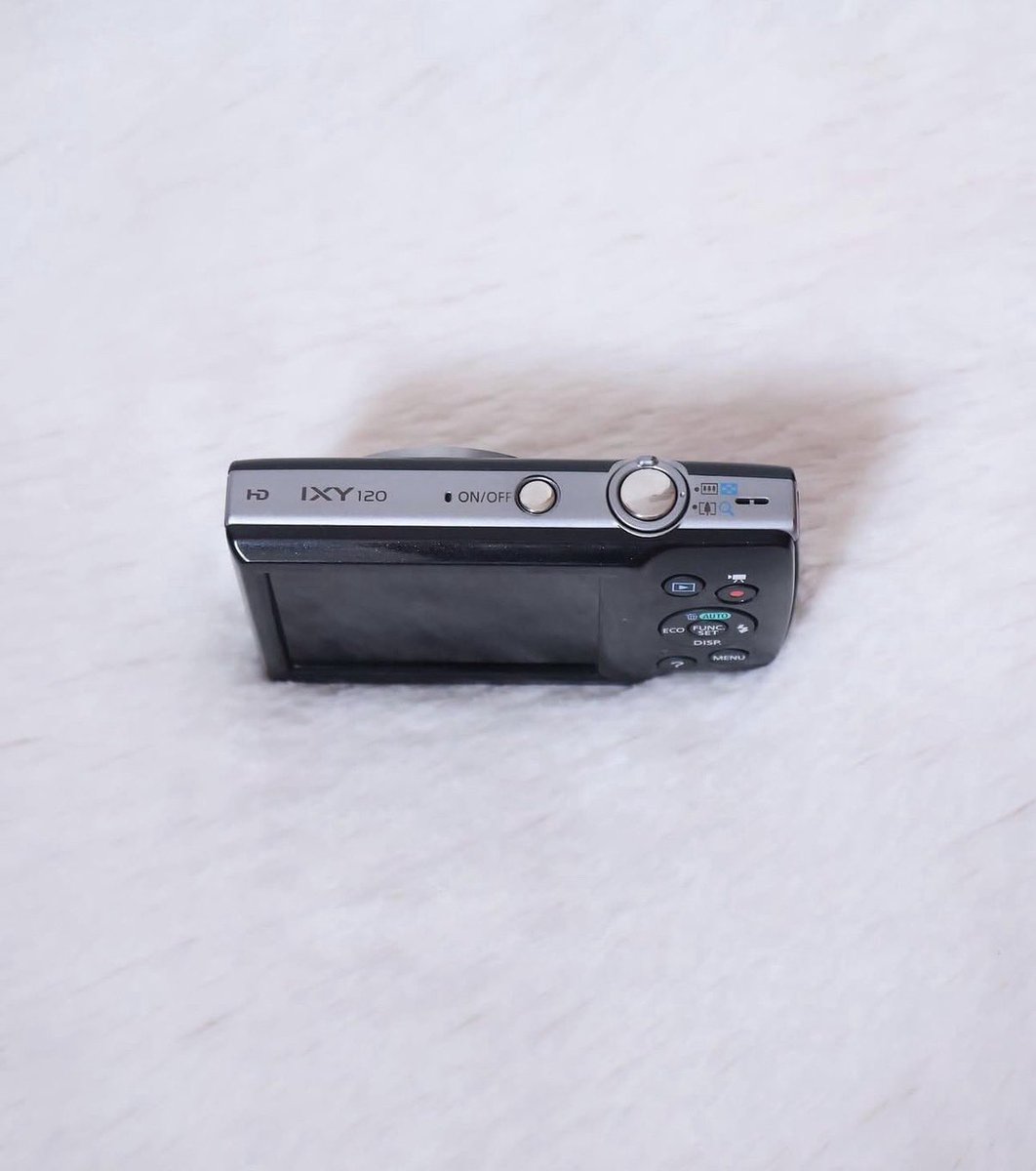 moicza's tweet photo. 🖤canon IXY 120 / IXUS  145   🖤
💸ราคา3,590บาท

🚩 การใช้งานเต็มระบบ
🚩สภาพโดยรวม 99/100

ไม่ตำหนิ🚩
กทม ส่งแมส ให้นะ🛵

🍒สอบถามสั่งซื้อไลน์ @601bptmq(มี@)

#กล้องดิจิตอล #กล้องดิจิตอลเก่า #กล้องดิจิตอลมือสอง #กล้องมือสอง #กล้องดิจิตอลราคาถูก #ส่งต่อกล้องดิจิตอล https://t.co/dmebIdSVsM