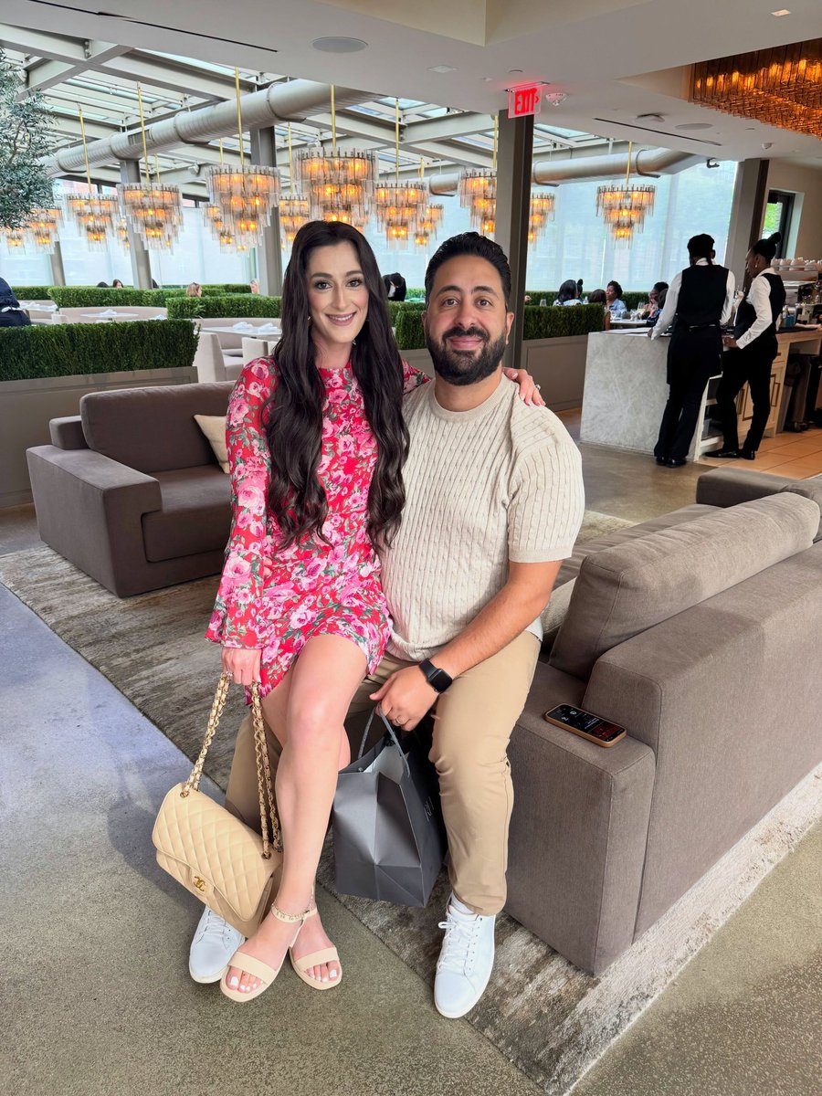 JeremySantaAna's tweet photo. So pretty for Michelle and she's the best 😍🥰❤️ https://t.co/HCCoYIbEaE