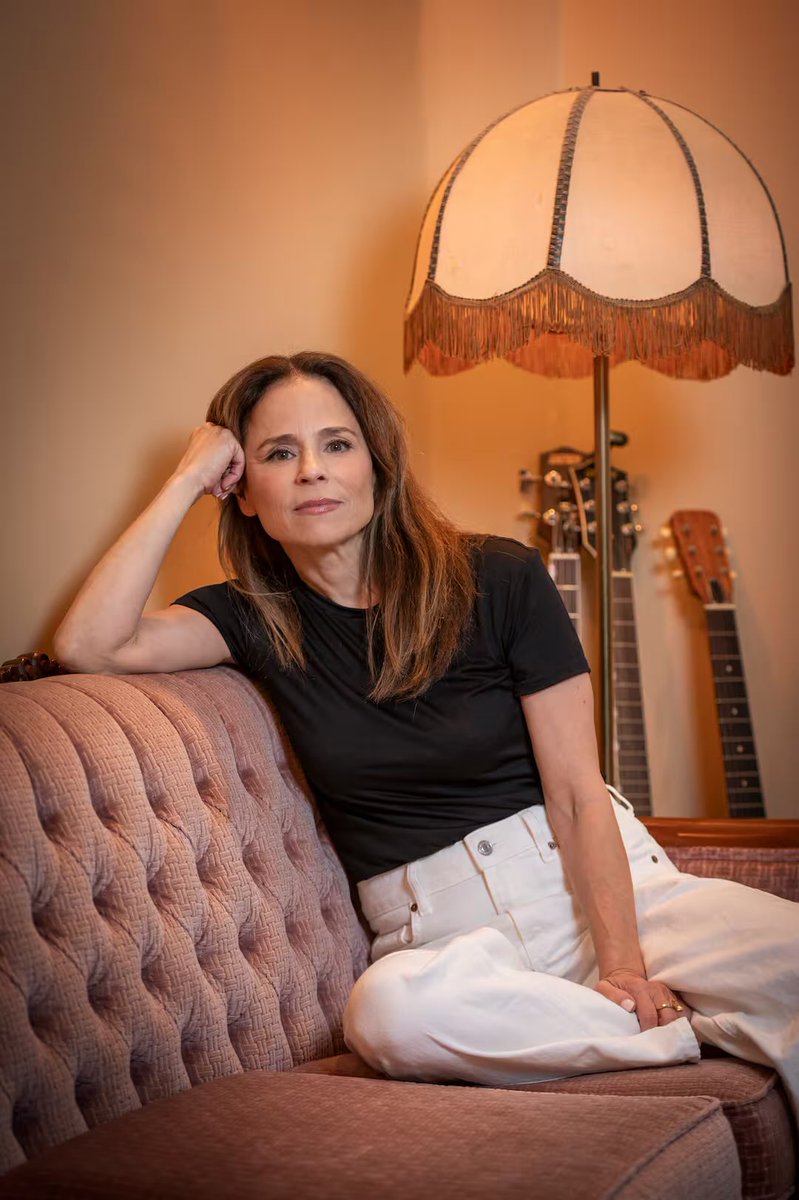 SourceSClement's tweet photo. 📝 INTERVIEW 📝 

Une nouvelle interview de Suzanne Clément pour le Journal de Montréal, à propos de son rôle dans #PaulineJulienFemmePays est à lire ici : 

https://t.co/4PLyZApbRt

 Avec 2 magnifiques nouvelles photos (crédit : Joel Lemay)📸 https://t.co/Qjl4l5CBUk