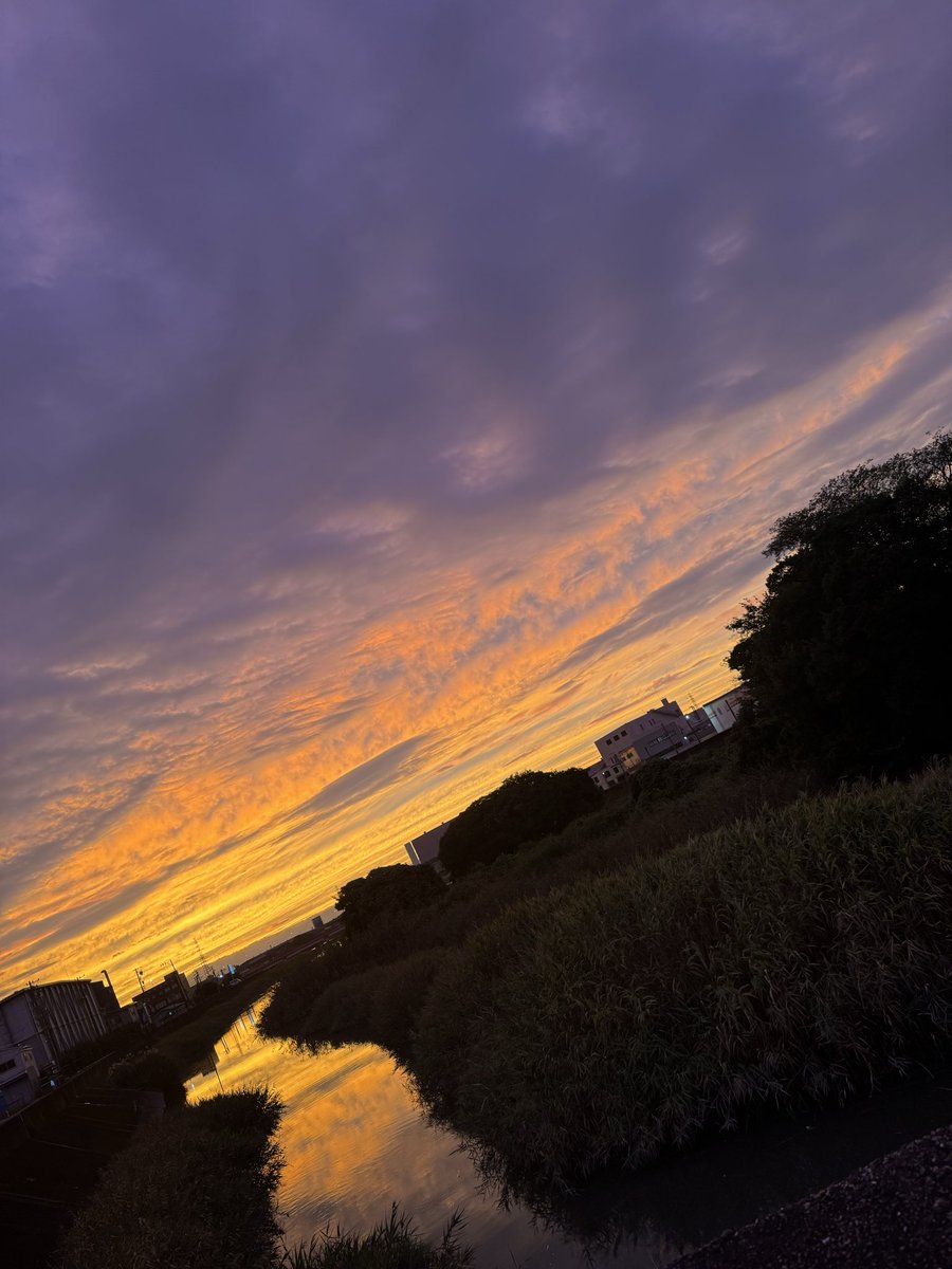 _kaito1027's tweet photo. 空綺麗✨ https://t.co/r0h6f98YsZ
