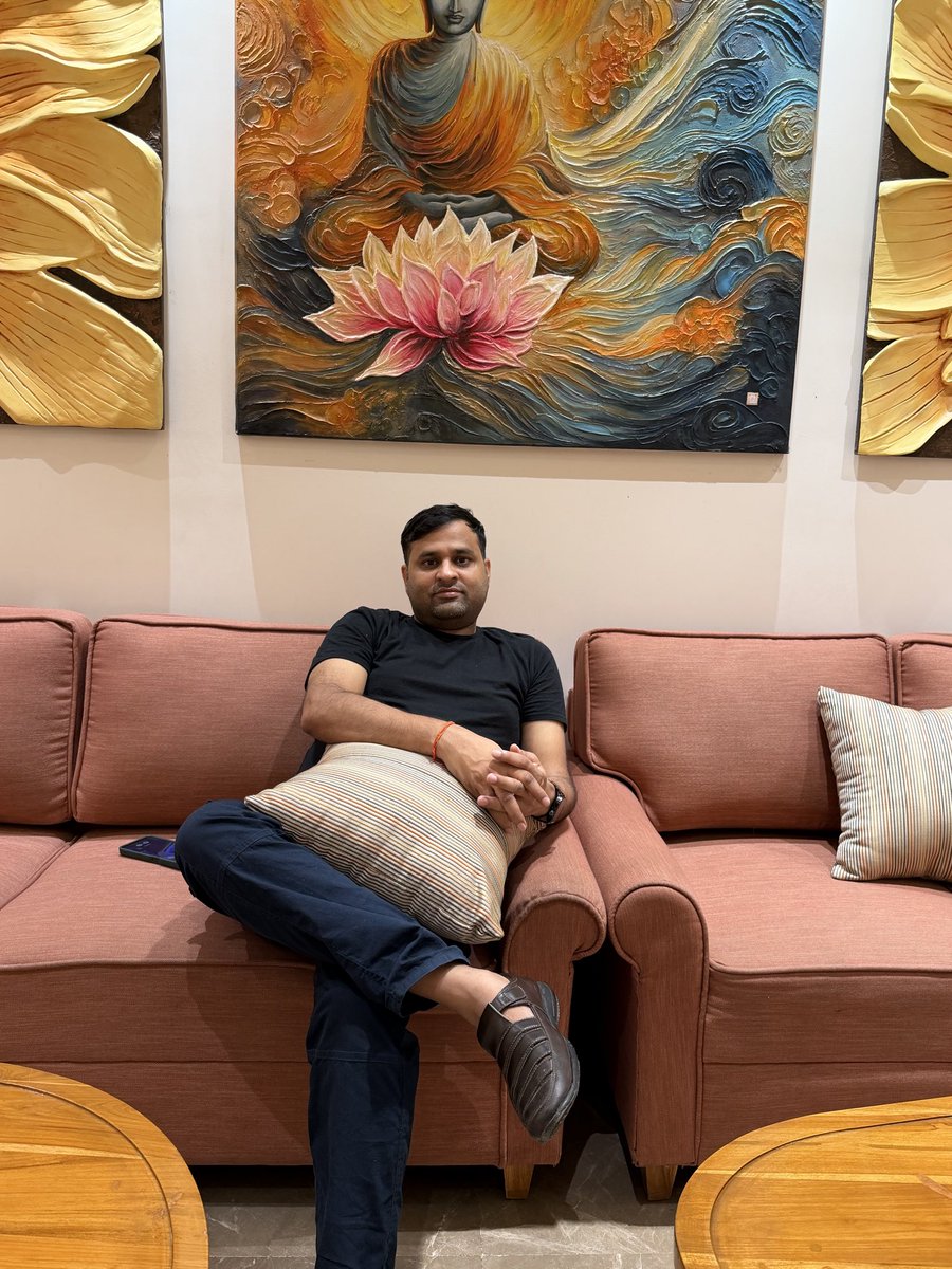 caanil1988's tweet photo. Just sitting back, soaking in the moment, and enjoying the peace within. ✨😎 Sometimes, you don’t need a reason to smile—you just need to enjoy the vibe. 🧘‍♂️🌿 #GoodVibes #PositiveVibes #PeacefulMind #LifeMoments #Mood” https://t.co/YBtShoCd1v