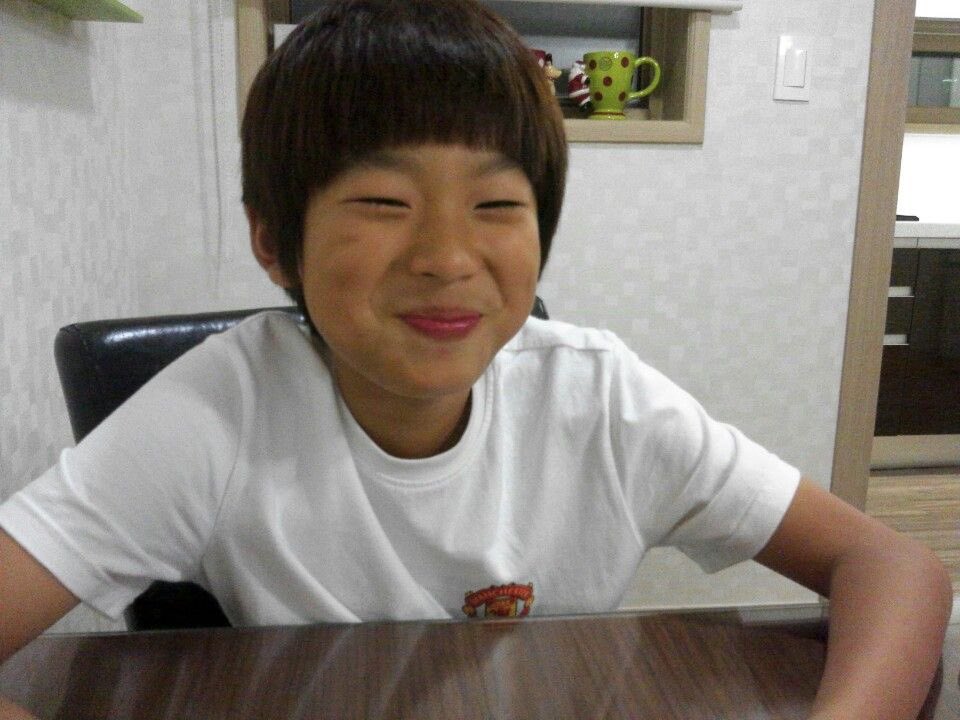 qkrwhdtn_'s tweet photo. 나우아임영 ㅈ나웃긴게
본인이 뭐만하면압구 뺑이쳐서 럭셔리 압구의남자. 압구의신 이수준으로 만들어둿는데
정직하게 모든계정이름 박종수. 나우아임영.으로
다통일시켜둬서 이런과사들 싹다파묘된거 개웃김 https://t.co/YgY2s1Wuk5