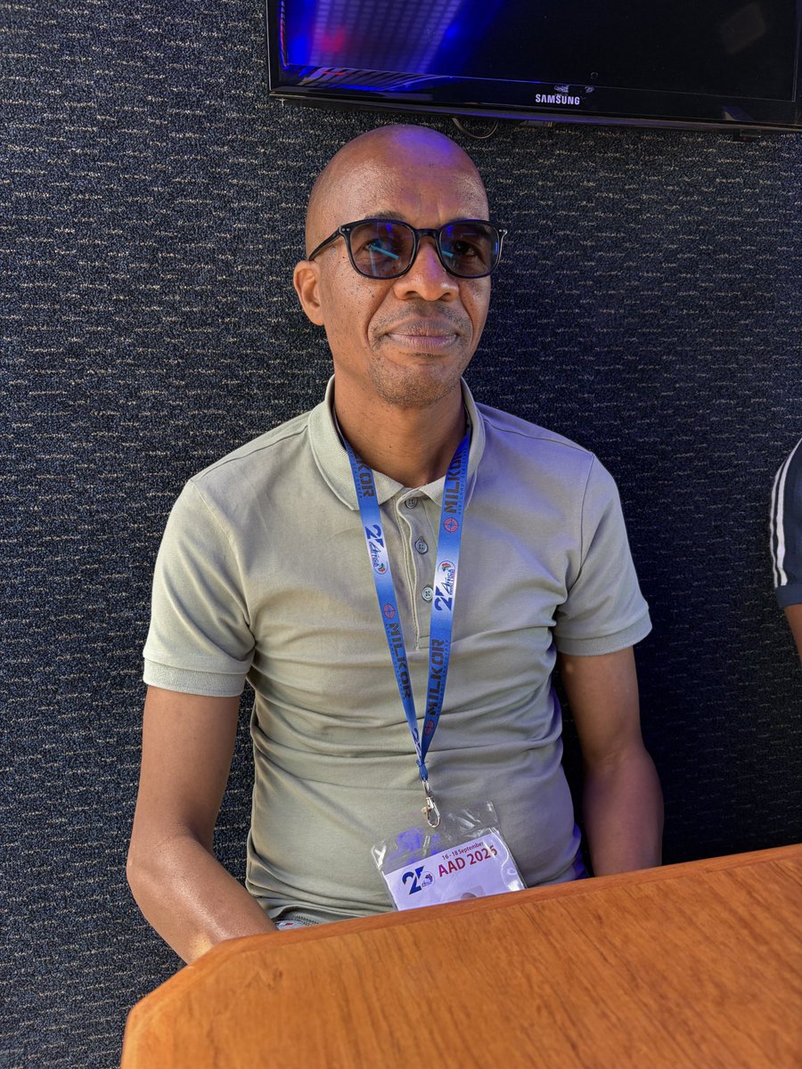 Powerfm987's tweet photo. [ON AIR] On today’s LEADERSHIP SPOTLIGHT, @sellohatang is in conversation with Prof Mpho Ngoepe, Vice-Principal: Teaching, Learning, Community Engagement and Student Support at UNISA. 

#POWERWeek 
#AAD2026 
@SANDF_ZA https://t.co/574XSmeQMr