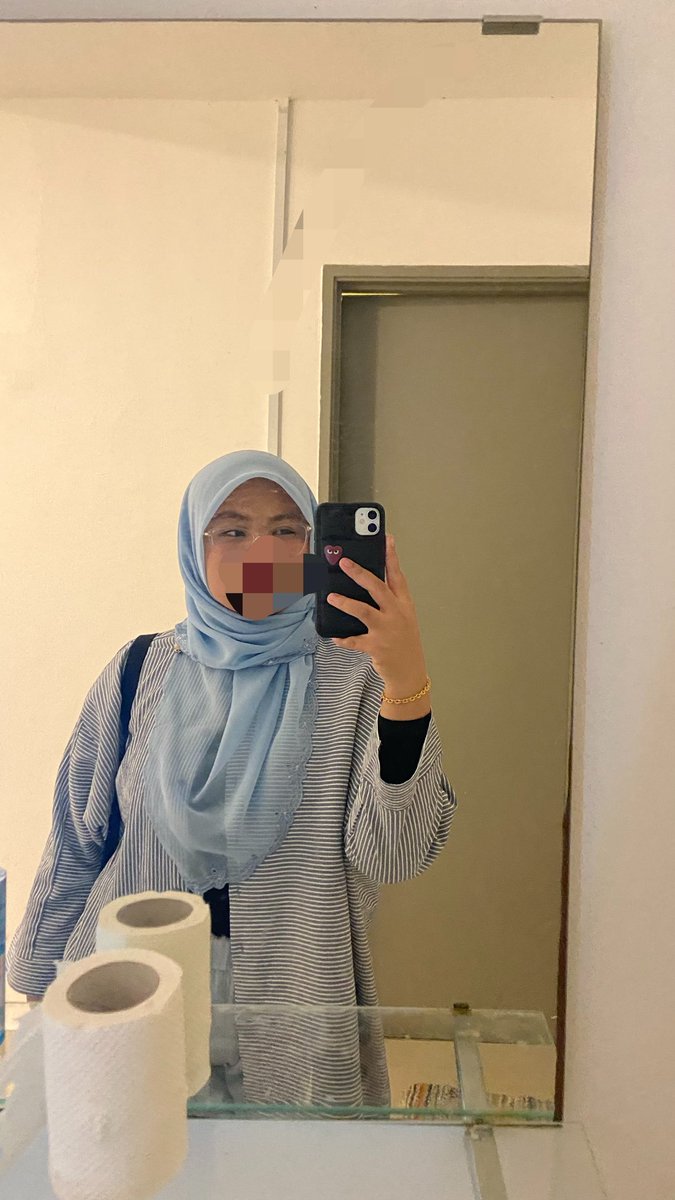 IvaEstas76's tweet photo. done check in , eh salah done bersiap ! byebyee ~ https://t.co/r4jtGmAujn