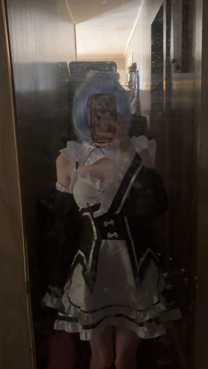 chainsawnull's tweet photo. fucked up dirty mirror https://t.co/pI36EEEkNS