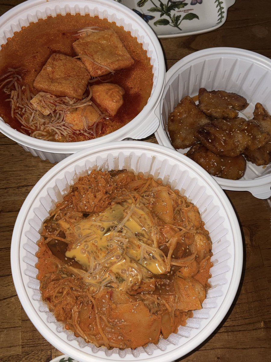 s2ool__'s tweet photo. 이날진짜레전드역대급로제마라샹궈엿는데..
다시먹고싶다 https://t.co/MvJ3PEgrOm