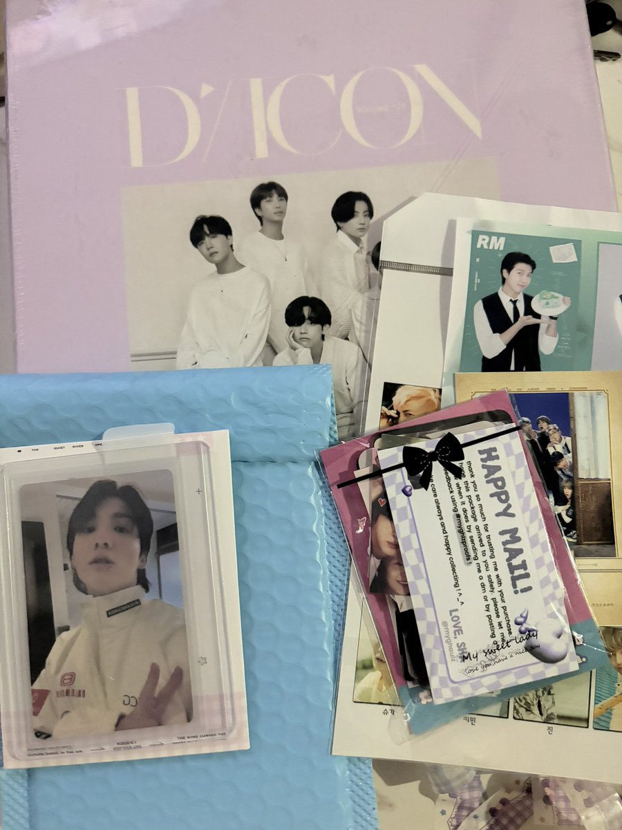 hellokithvs's tweet photo. #kthvbuys 
———————
@myghaulz #myghlzproofs my racer koo and dicon are here na! kudos seller, super safe ng packaging na para bang ayaw mag pabukas 🙈 super accommodating pa. i love it thank u so much! finally, i got my racer koo na.🥺❤️ https://t.co/HqhjmDGVjB