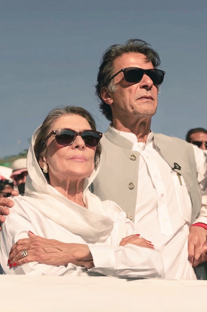 BakhtawarGillni's tweet photo. بہادر بھائی کی بہادر بہن اس نظام کے خلاف ڈٹ کر مقابلہ کر رہے ہیں https://t.co/SDVbWK7LnN