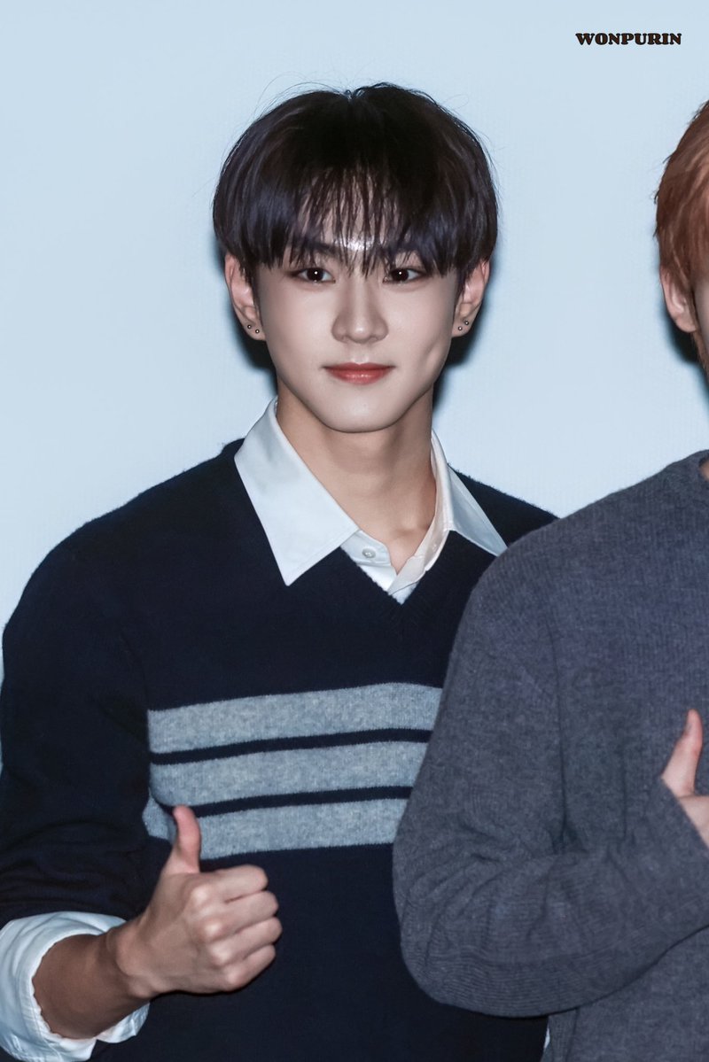 wonpurin_0209's tweet photo. 260920 VR

#정원 #JUNGWON #ジョンウォン 
#엔하이픈 #ENHYPEN https://t.co/DLhULcjWtj