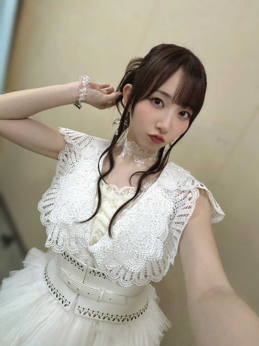 AoyamaNagisa's tweet photo. #青山なぎさ_1stEP
リリースイベントinアリオ橋本
お足元の悪い中、お越しいただきありがとうございました🙇‍♀️
雨を吹き飛ばすくらい声を出してくれて嬉しかったです🥹(コール大きすぎてビックリした笑)
さっそく撮ってくれた動画も投稿してくれてありがとう🫶
みんな〜！今日はしっかり身体を温めてね😌 https://t.co/I27pomCFWb