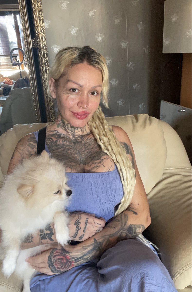 Tattoobomb's tweet photo. Just enjoying my life ✨💜��️Wish you great ,nice day full of beautiful things ⛅️
#enjoy #possitivelife #magic #bulgaria https://t.co/sHz9y36WOj