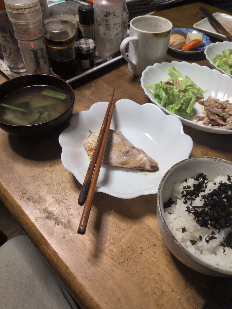 moha215jp's tweet photo. 今日の夕食 https://t.co/ePy6VtcFRF