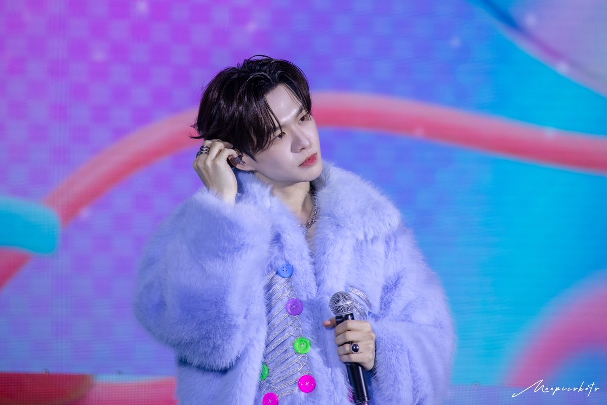 InfinityFSci's tweet photo. คนเก่มของชั้น

THE SOUND OF BEVERTONLIEW 
#BeverTonliewFanmeeting
#bbverpj https://t.co/i6zqDo3UA4