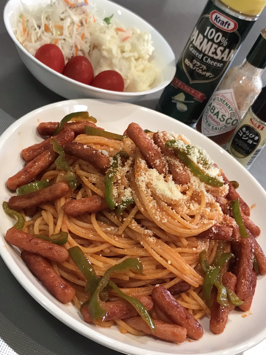 sense_kabu's tweet photo. 今日はポークビッツを入れ過ぎたポークビッツナポリタンを食べました。おいしかったです。 https://t.co/vjng6bPDk0