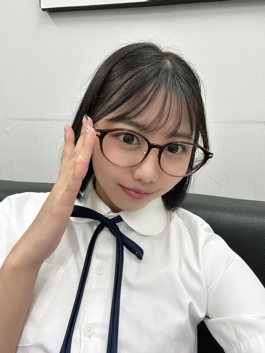 yayoi_hamabe's tweet photo. こんなやよっちはどうかな？
ふるっパーのメガネ🫶🏼 https://t.co/Oen5QvNLEd