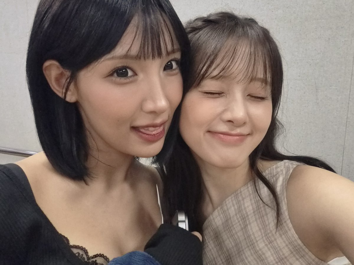 lightsumpics's tweet photo. #nayoung berriz update for chowon's birthday (1)
#HAPPY_CHOWON_DAY
#꽃처럼예쁜초원이생일축하해 https://t.co/hXLROzlARS