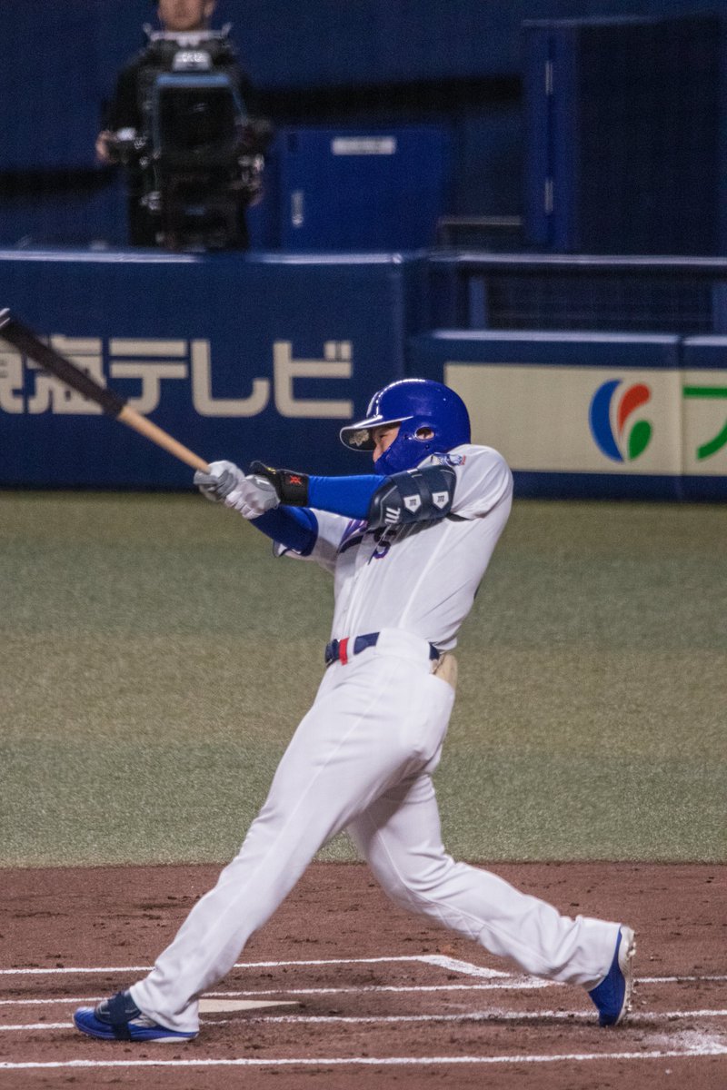Ken_go71's tweet photo. 石川昂弥、今季11号同点ソロホームランきたあああああああああああああああああああああああああああああああああああ！！！！！
打った瞬間！！！ナイスバッティングだがや！！！
最高だがや😊✌️
#石川昂弥 https://t.co/3j1UM2KfLP