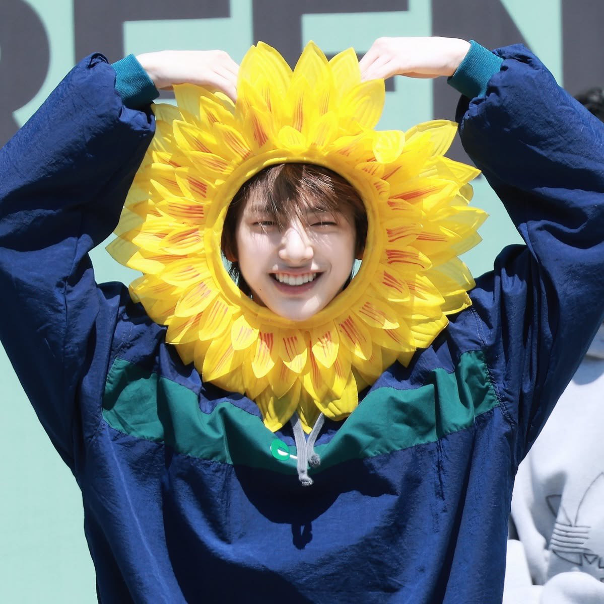 thinkingofjju's tweet photo. @pearncitrus @Judeliann @NguynHu42846756 @ttqd_hieyui @JudelianWon @juhoon_thailand Turn the volume all the way up! We’re living in Juhoon’s world and the JJUNIVERSE is louder than ever. Witnessing JJUPREMACY live hit completely different!

SHOUT LOUDER FOR JJU

#JuhoonInHisElement
#CORTISRockInJapan
#JUHOON #주훈 https://t.co/oefMMnhVKb