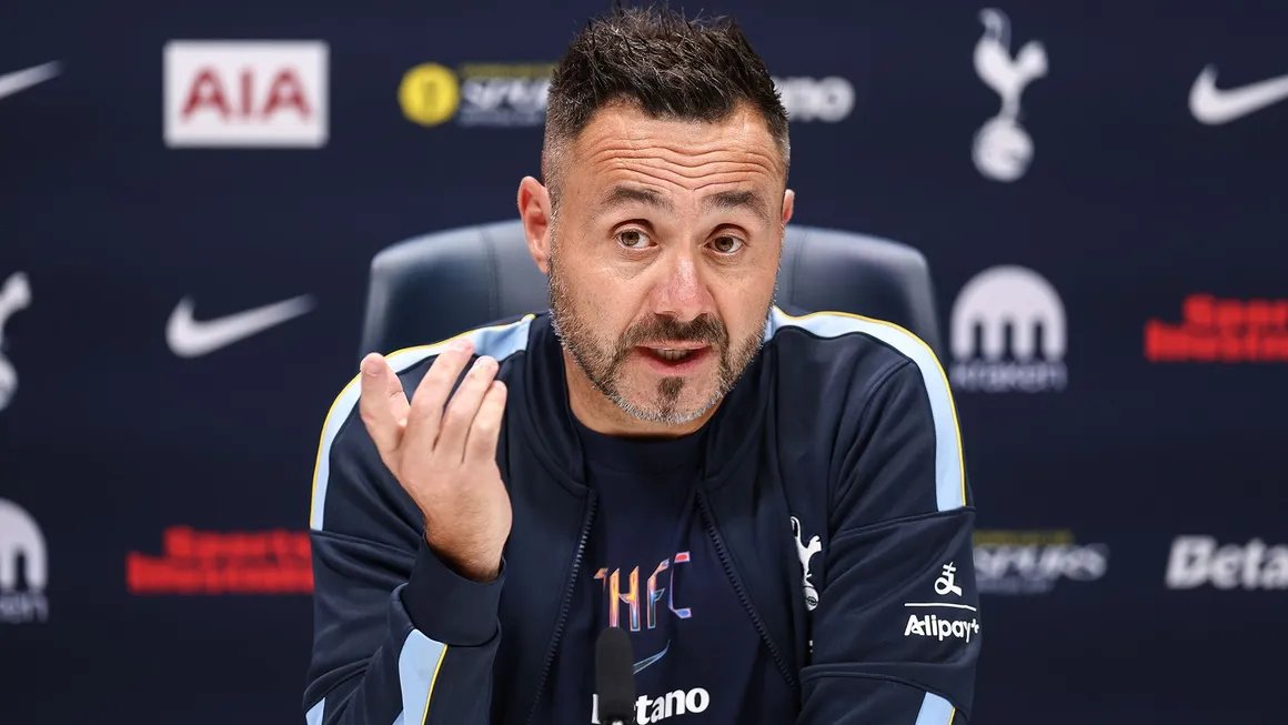 SpursCurrent's tweet photo. 🚨🇮🇹 Roberto De Zerbi says that in his 14 years as a coach, he's never seen a team as fragile and inconsistent as this Tottenham side. #THFC https://t.co/yIuxt8sUWm