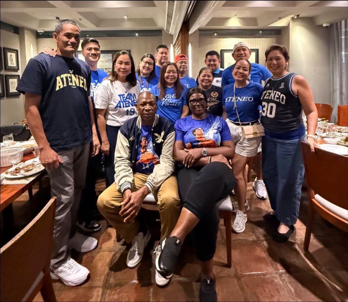 ForTeamAteneo's tweet photo. After yesterday’s game, Mr. and Mrs. Adili had dinner with the AMBT and their parents. Truly a sight to see as they take another step to peace and healing 🤍

We wish the Adilis a safe flight home. We’ll make sure Divine will forever be remembered for who he truly was 🕊️

📸 ADMU https://t.co/czYm3DT0p7