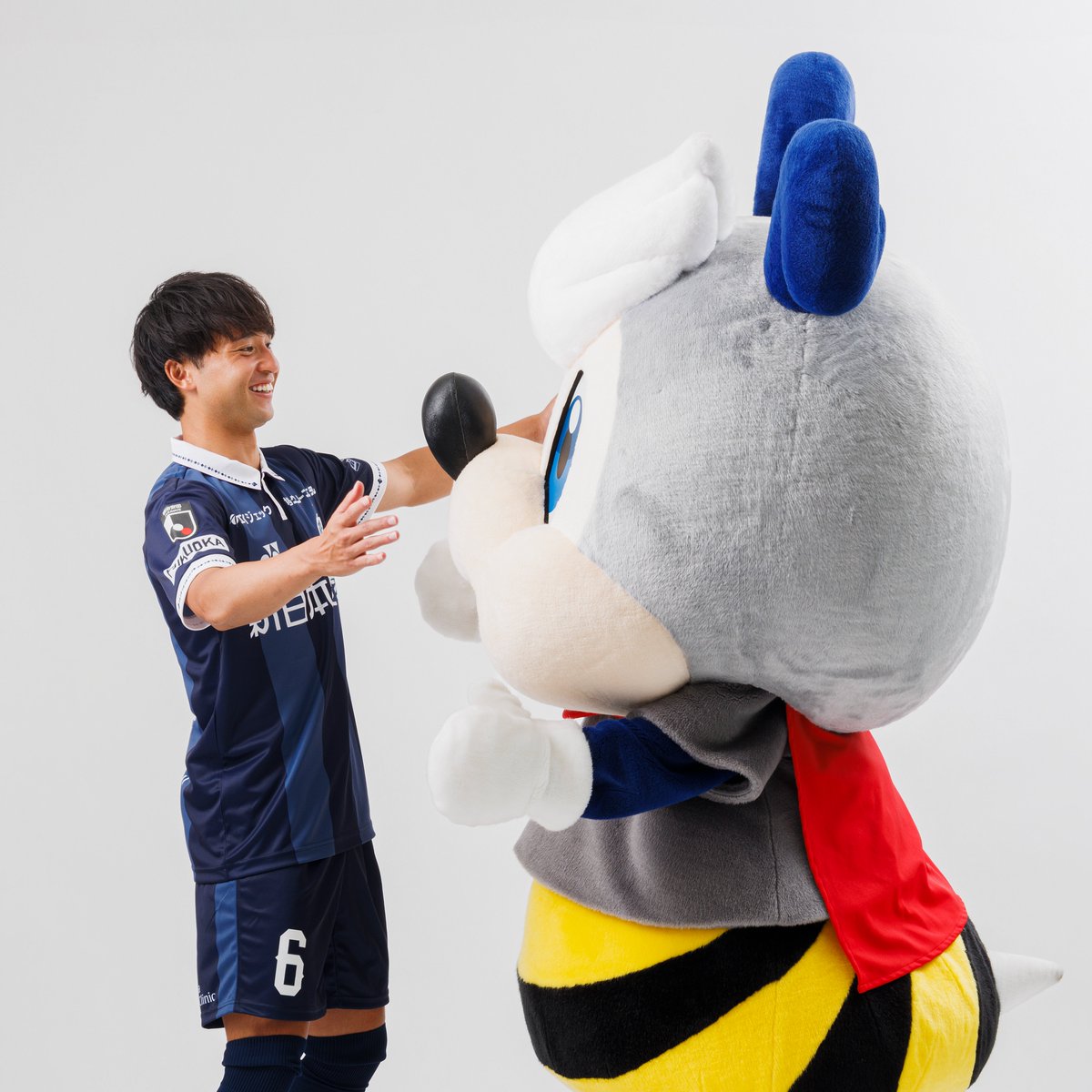 aviekun_AvispaF's tweet photo. お誕生日おめでと🥰✨

#アビスパ福岡 
#重見柾斗 
#2026スビーくんといっしょ https://t.co/9MQ3ax18cQ