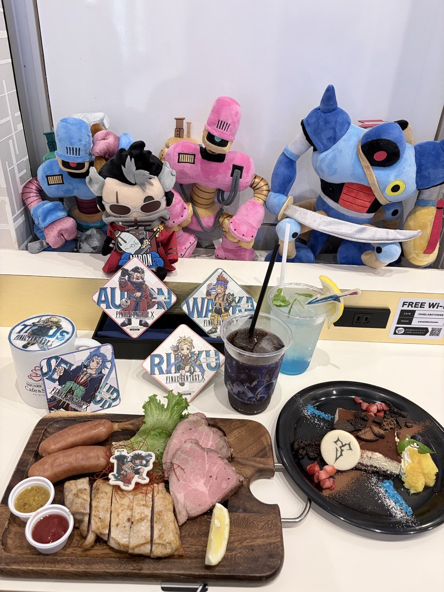 htr_1997's tweet photo. 今日は新宿でFFX満喫してきました😊
コラボカフェ系は超絶久しぶりで胃袋が驚いてました…(ドリンクファイト…)
まっ、アーロンさんとシーモアが来たから良いんだけどね( ◜֊◝)
ランチョンマットをラミネートできるのは嬉しいから他のカフェでもできるようにして欲しいよね😇 https://t.co/LJVXW5o3a0