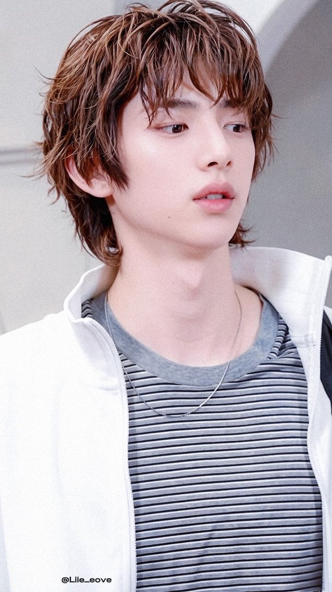 thinkingofjju's tweet photo. @NP_Tkaozz @juhoon_thailand Turn the volume all the way up! We’re living in Juhoon’s world and the JJUNIVERSE is louder than ever. Witnessing JJUPREMACY live hit completely different!

SHOUT LOUDER FOR JJU

#JuhoonInHisElement
#CORTISRockInJapan
#JUHOON #주훈 https://t.co/A2TxZvszg1