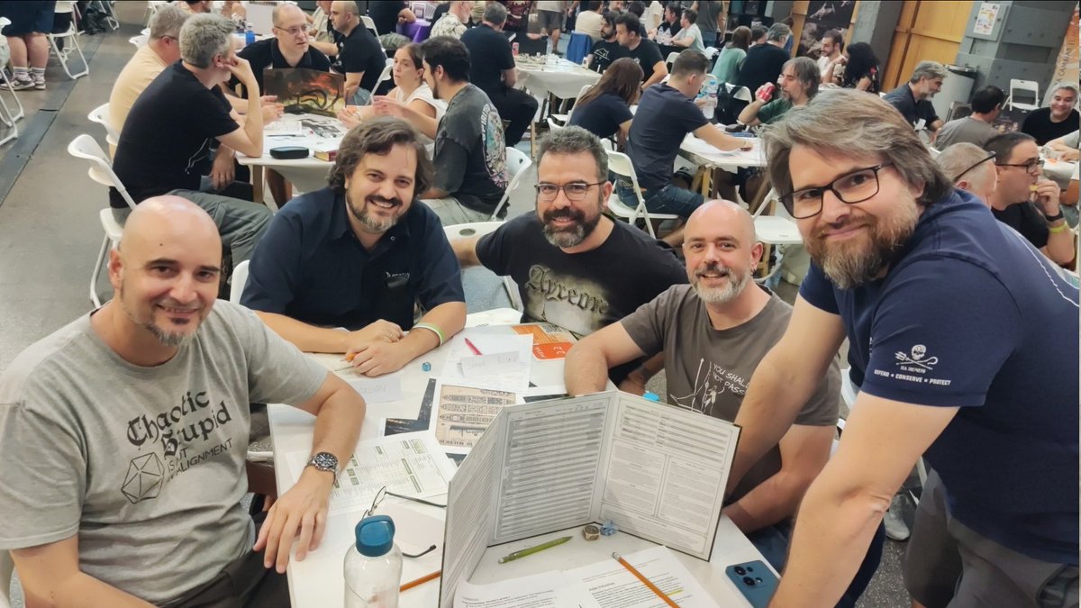 Shadowlandsed's tweet photo. En un vistazo, nuestra segunda jornada en las #LES26 @j_ludoergosum, cargadita de investigación y emociones lovecraftianas. https://t.co/cNLiAalYAo