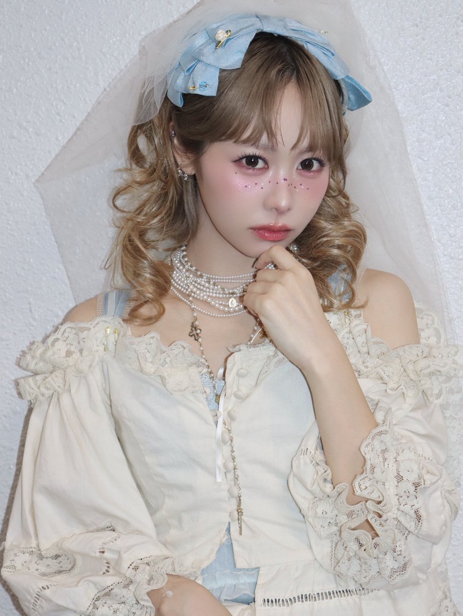 FRUITS_ZIPPER's tweet photo. ♡仲川瑠夏✖️LARME♡

FRUITS ZIPPER SPECIAL FASHION SHOW produced by LARME🪽

【MARIE ANTOINETTE REBORN🌹】

💜仲川瑠夏 @luna_fz0703 

@larmemagazine 
#FRUITSZIPPER #ふるっぱー 
#フルーツジッパー https://t.co/E4C2JU2C0j