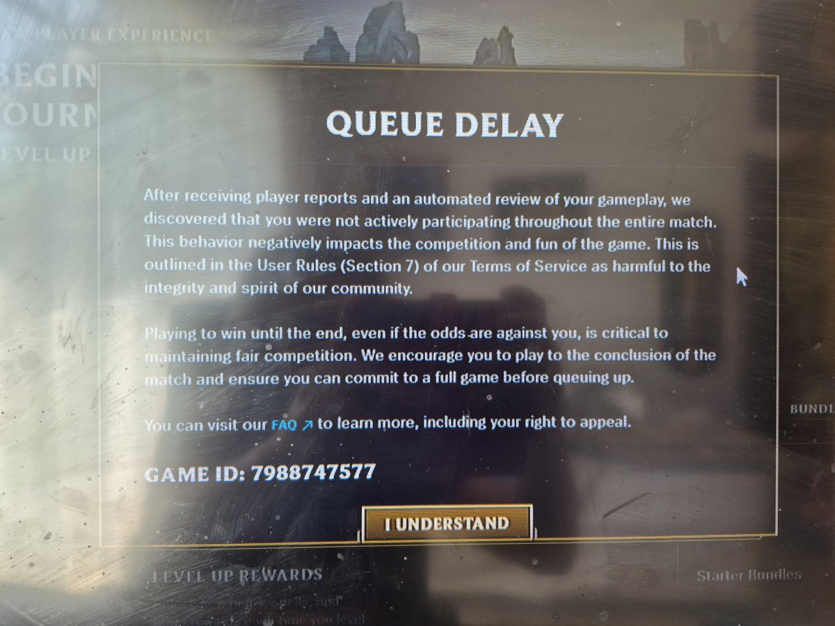 Assasin4Noxus's tweet photo. / Mfer YOUR client kicked me out so I couldn't play. Stfu and fix your game @riotgames https://t.co/pArFNIeeNP
