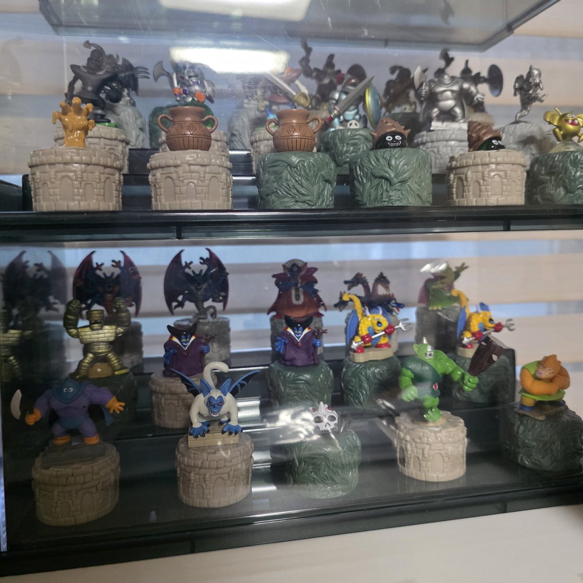 Jsks0524's tweet photo. 中古で買ったドラゴンクエストのボトルキャップシリーズだけど、すごく満足してる https://t.co/lHg04LFdvK