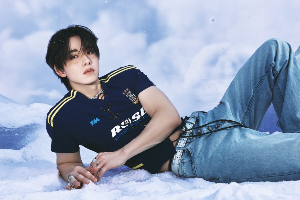 official_jo1's tweet photo. 𝗝𝗢𝟭 𝟭𝟭𝗧𝗛 𝗦𝗜𝗡𝗚𝗟𝗘
“𝗔𝗔𝗢”

-
𝗖𝗢𝗡𝗖𝗘𝗣𝗧 𝗣𝗛𝗢𝗧𝗢
𝗟𝗜𝗠𝗜𝗧𝗦 𝗩𝗘𝗥.
-

2026.11.18 RELEASE

#JO1 #AAO #JO1_IGNITE
#佐藤景瑚 #KEIGO https://t.co/gNuMHqESM5