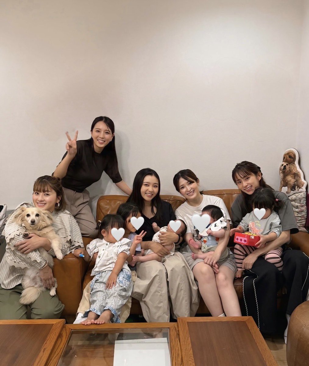 Mai_Mizuno_p's tweet photo. 昨日は桜子んちへ遊びに行ってきたよぉ🥳💓

子供達が大集合すぎて、めちゃくちゃ可愛かったぁ☺️ずっと見てられる🥴🫶

私はそら豆担当です🐕✨ https://t.co/hU3CM21X90