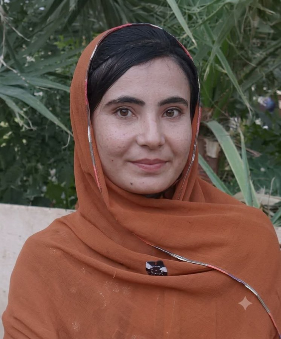 peterson_ryan9's tweet photo. No charges, no court appearances, and no answers—just a young woman erased into a black hole because someone decided her life didn't matter.

2/3 @hadi_elis 
@SamiBal55918688 
@MastMal26616807 
#ReleaseSafiaBaloch https://t.co/2n3XJNcZRt