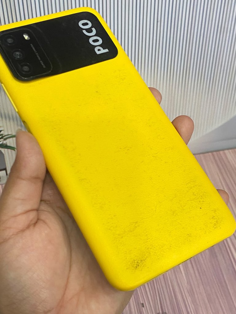 zndy44__'s tweet photo. #wts #zonauangㅤ #zonajajan
 POCO M3 6/128GB

• HP Only
• Gantian LCD
• Fungsional lainnya aman
• Minus pemakaian seperti di foto
• Siap pakai

Bogor | COD | Bisa Tukar Tambah | Rekber Shopee 1,11% | WA: 0895364323338 https://t.co/Vwmr5tnW7q