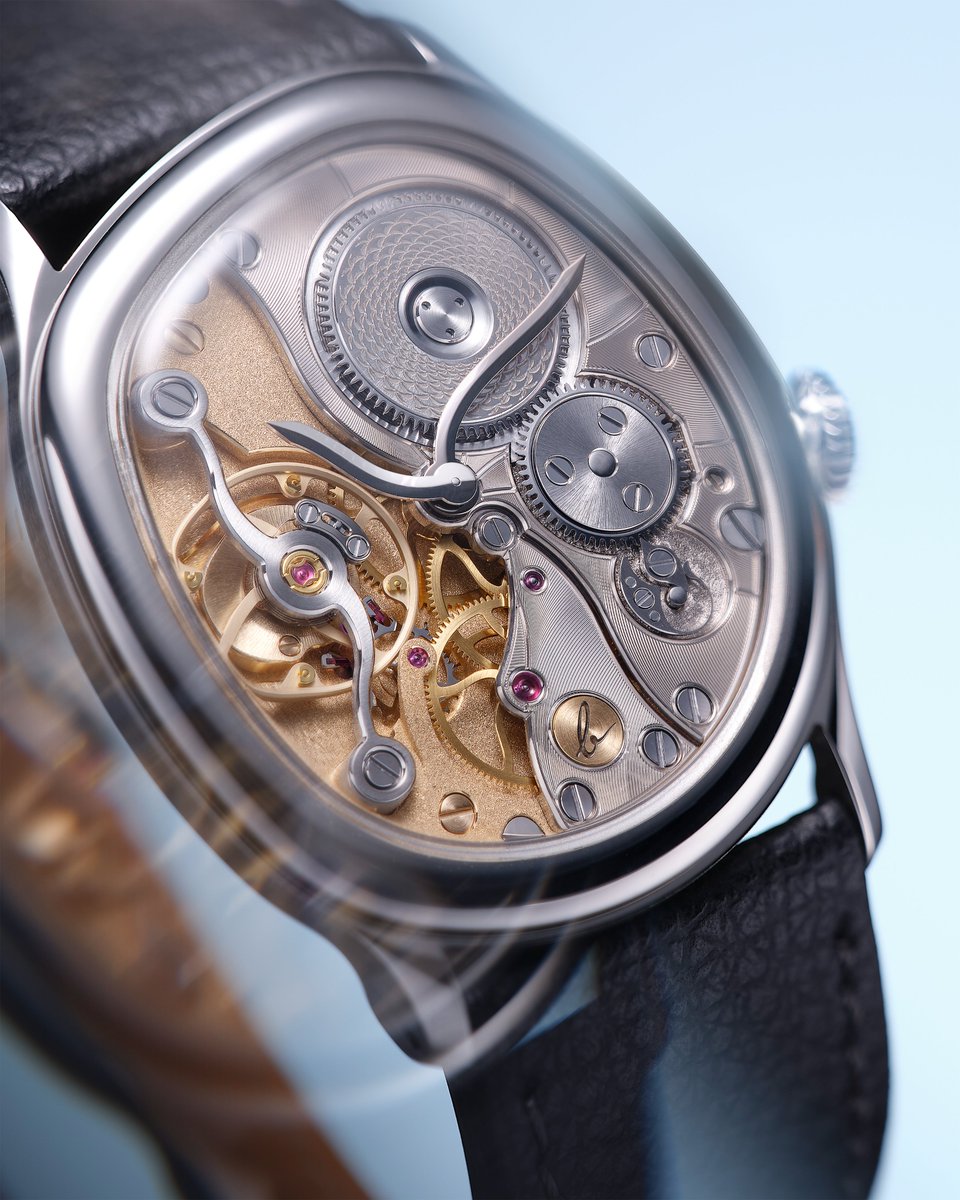 Refzerowatch's tweet photo. The Berneron Mirage Miroir doesn't really have a dial.

Calibre 283 becomes the display: guilloché marks the hours, its architecture organises the face, and the seconds wheel becomes a running indicator.

Not just a movement put on show. A movement designed to be the watch's face.