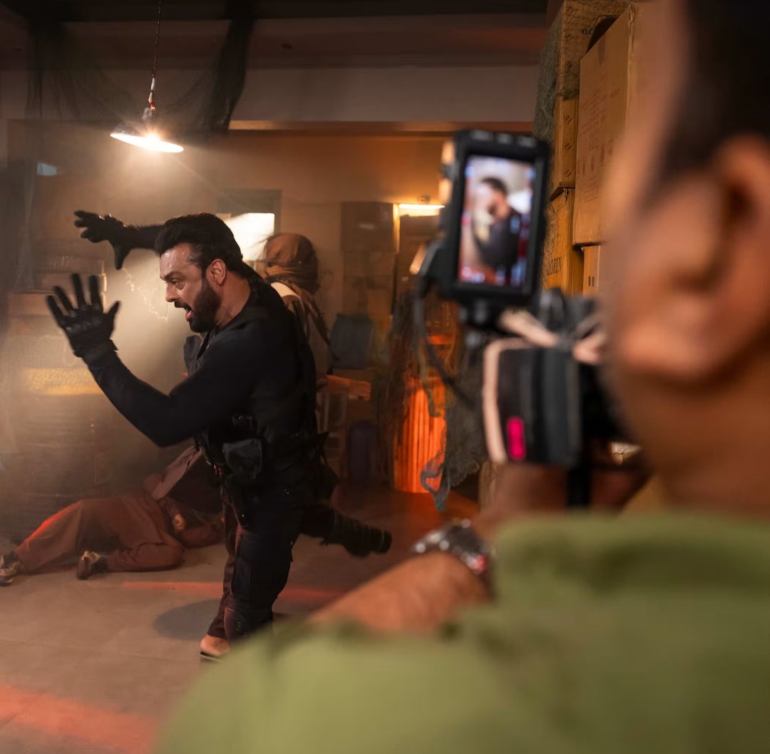 christopherkay's tweet photo. India gets hooked on ‘snackable’ micro-dramas.

“Micro-dramas are the future of our industry . . . big production houses are jumping into it. Every studio is booked” | https://t.co/0TvHPm4Jf2 via @FT https://t.co/FC6vAySPFw