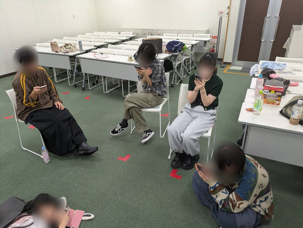 gekidankagaribi's tweet photo. こんばんは！！

シルバーウィークに入りましたが、みなさまいかがお過ごしでしょうか？
最近は台風の影響で悪天候が続いていますが、雨ニモマケズ風ニモマケズ‼️これからも気合い入れて頑張っていきます💪🔥

 #演劇 https://t.co/npDenObdut