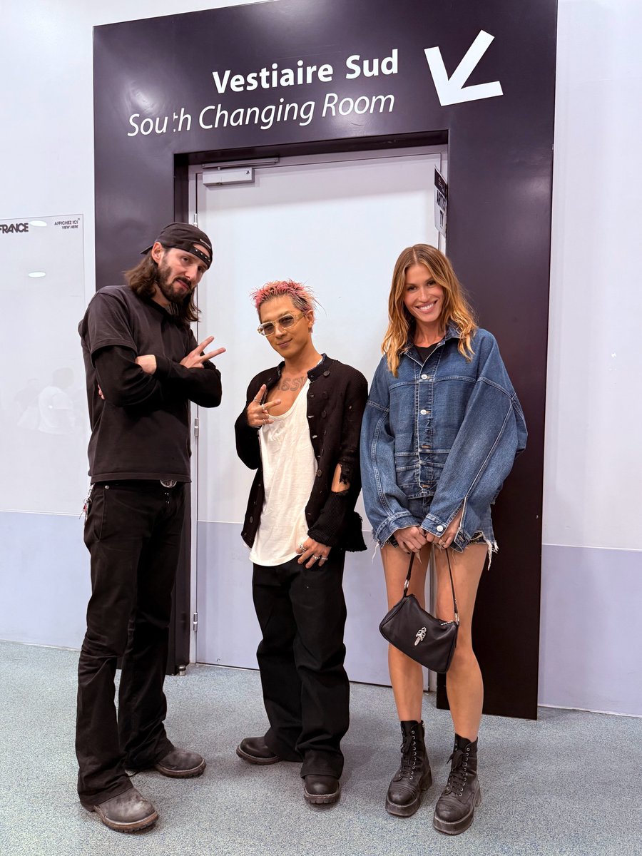 eramoreugedda's tweet photo. Clément Marot, VIP Sales Coordinator at Chrome Hearts ig update with Taeyang https://t.co/LQ9Qu7lkPH