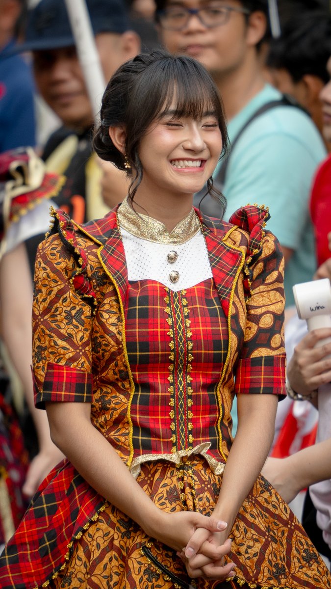 noobrepost48's tweet photo. Ayo Senyumlah Ka Freya ^^ https://t.co/obpQFekjtx