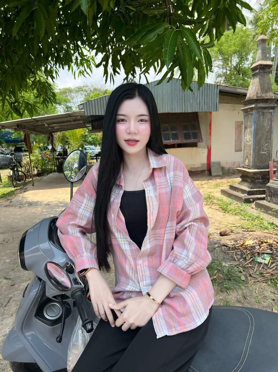 JanieYekel's tweet photo. 🚼🎈🍄”ตอนแรกก็ไม่เชื่อ จนกระทั่งลองใช้เอง... ไอเทมลับที่บิวตี้บล็อกเกอร์เกาหลีโหวตให้เป็นอันดับ 1!“ 🦋 ครีมกันแดดเนื้อซูเฟล่ บางเบา คุมมันนาน✳️🛜/-/🛎️🅿️1

600.1 เจอจ่ายหน้างาน

🆔  @603pwilt

🛺  https://t.co/2zOaaqGlGT

#รับงานบางบ่อ

#รับงานบางปู
#บางพลีน้อย
#รับงานสมุทรปราการ https://t.co/djJXFISrzN