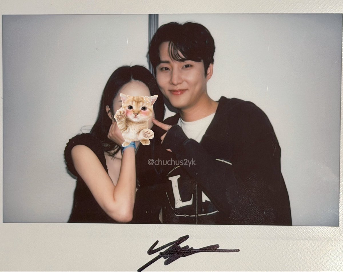 bassistadmirer's tweet photo. YA TUHAN WHEN YAH 😭😭😭 TOLONGLAH HAMBA JUGA MAU 😭😭😭 https://t.co/dI89kA1ChK