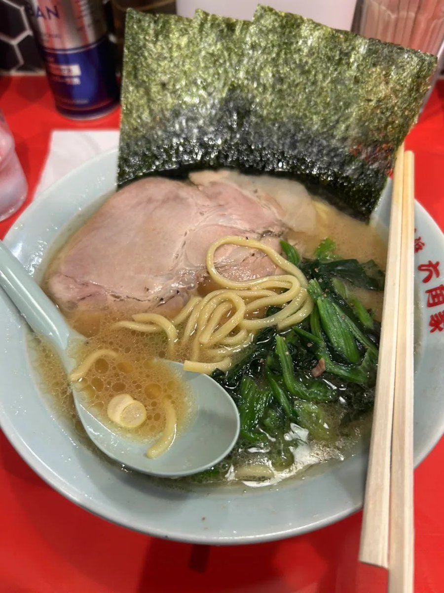 taaw1c's tweet photo. @motchan_wii うわっ！ぽつテロだ！！
やり返しっ🍜 https://t.co/gguXo4x2JT