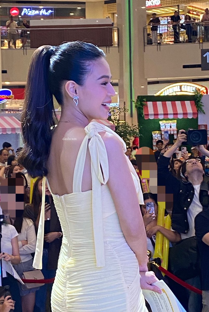 _dashcam's tweet photo. magfocus sa laro ❌
magfocus kay bianca ✅

@biancadeveraa 🧎‍♀️ https://t.co/LXJv2y0WNM