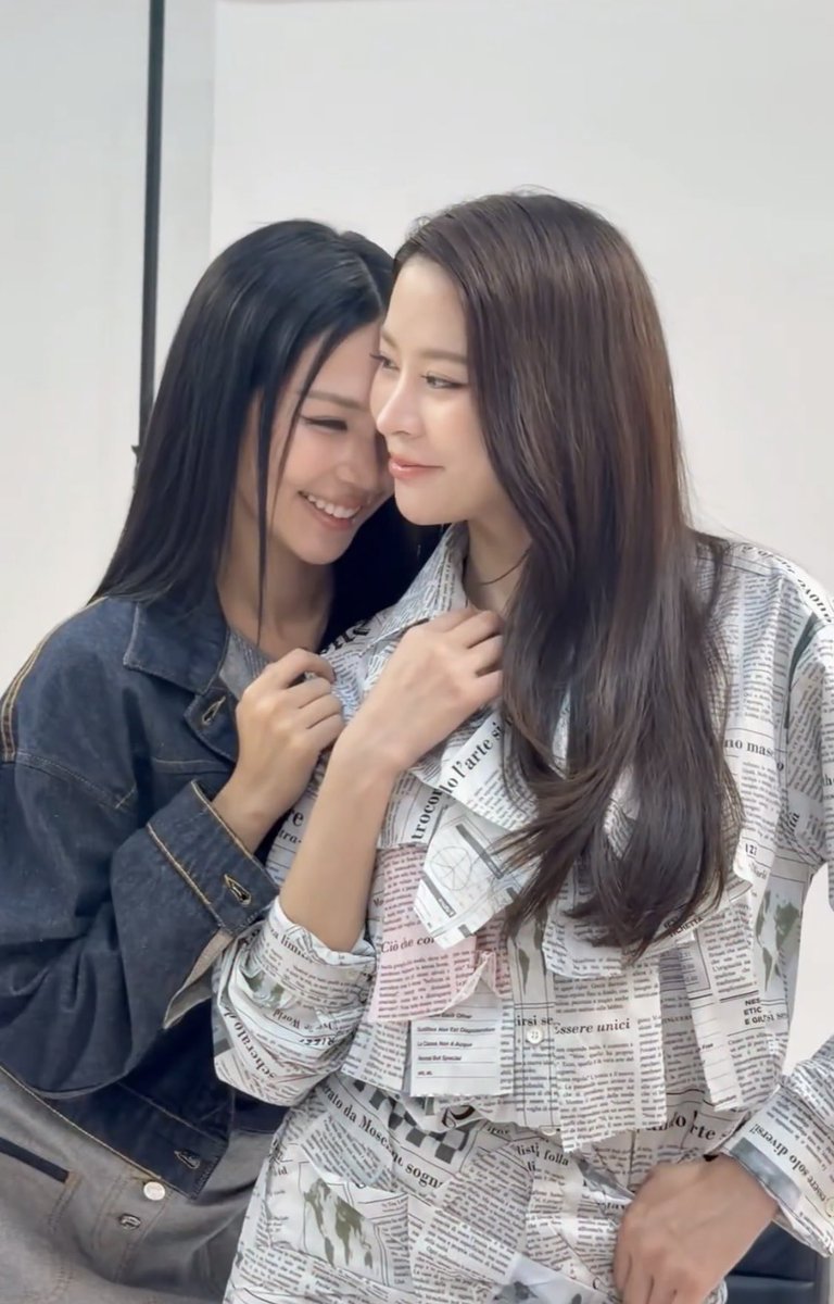 cxpx00's tweet photo. ของใครไหนพูด?

#puinoonbint 
#bintsireethorn  #puinoonwrsr https://t.co/vPThg2DZVo