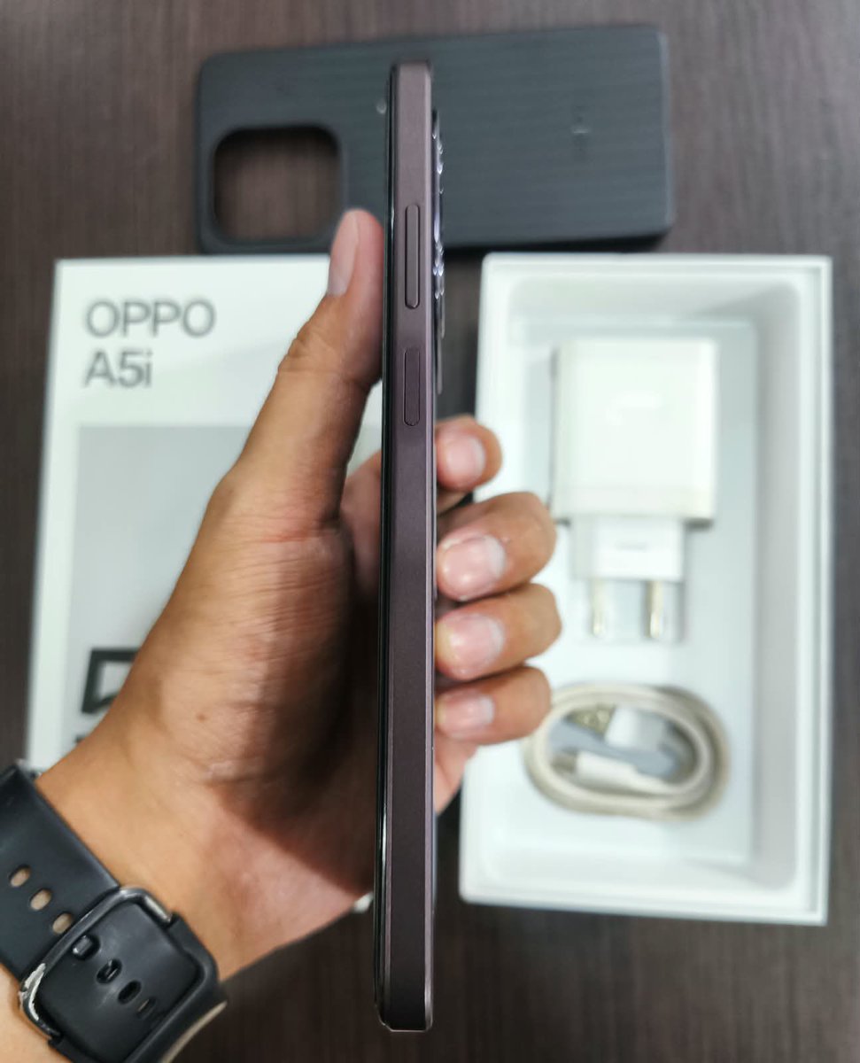 zndy44__'s tweet photo. OPPO A5i 4/128GB

• Fullset
• Fisik mulus 98%
• Semua fungsi normal
• Fingerprint on
• No minus
• Siap pakai

Bogor | COD | Bisa Tukar Tambah | Rekber Shopee 1,11% | WA: 0895364323338
#wts #zonauangㅤ #zonajajan https://t.co/vMZZ646DdB