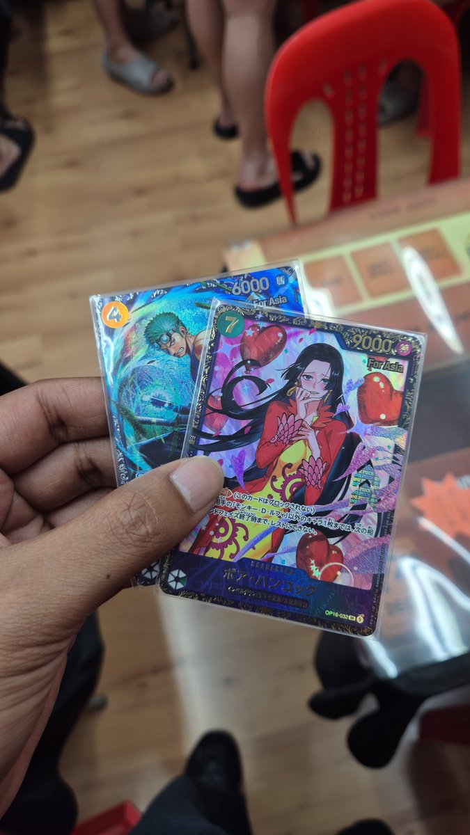 Dil_zzzzz's tweet photo. Since i'm back here, here's some news..

I FINALLY WON A FLAGSHIP! Decided to play my favourite girl Robin after extensive testing at Sim (close to 200 games🤒). I mean, it's a deck with GGG, the most broken counter ever.

Oh and look, no borsa 😂 https://t.co/co5RyP2XlA