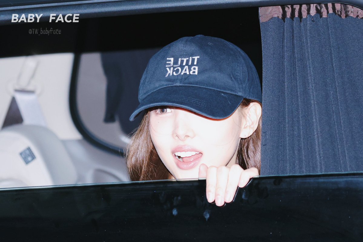 TW_babyface's tweet photo. 260920
#나연 #NAYEON
#트와이스 #TWICE https://t.co/cie4nF6VvH