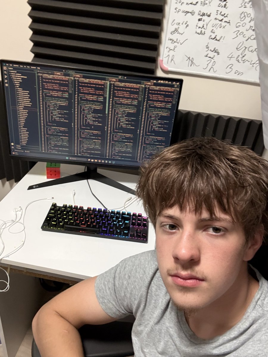 benz__002's tweet photo. Im 16 

From Earth

Trying to connect with more builders and founders. https://t.co/XVdcSimPpZ